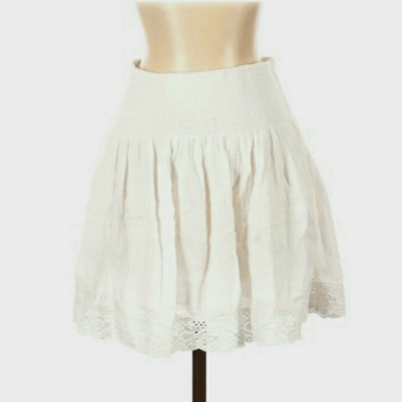 EXPRESS Skirt Elastic Waist Crochet Detail Women's Small S White Pleated Smocked - Picture 1 of 5